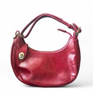 Red Florentine Leather Shoulder Bag